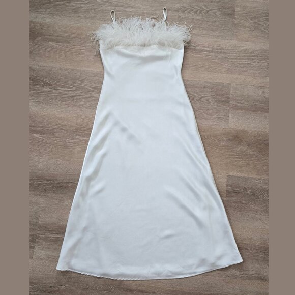 Line & Dot Kimi Dress Size Medium Feather Trim Satin MSRP $184 New Without Tags - Picture 17 of 17